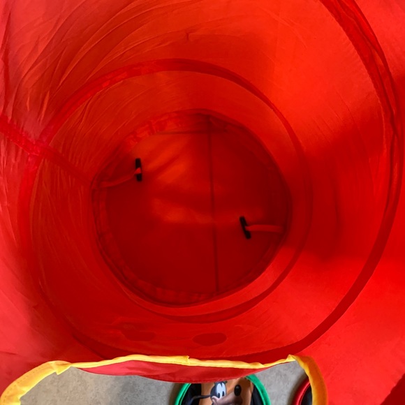 Mickey Mouse Frisbee Disc Golf With 2 Pop Up Cans And 4 Soft Frisbees Kids Game - Picture 4 of 11